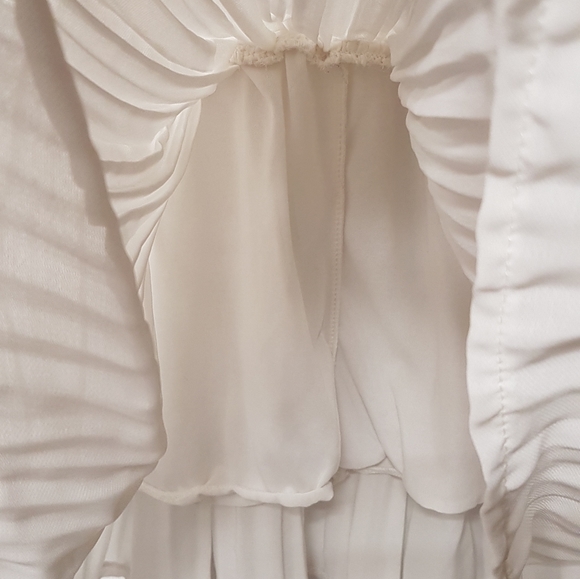 Ivory Gathered Mini Skirt - Picture 3 of 3